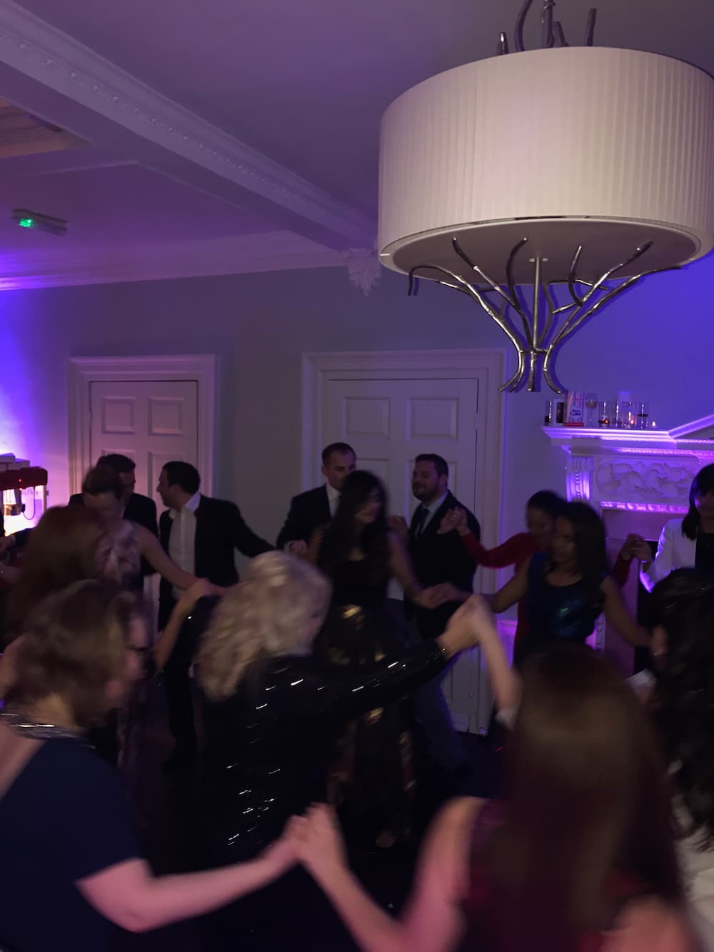 Booking your wedding DJ in 2018