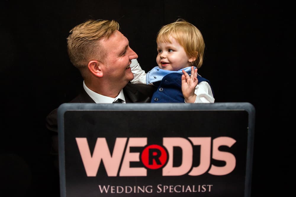 We're a family here at we r djs