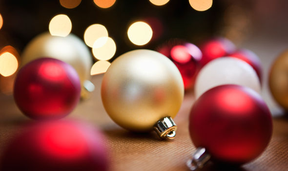 when should you take your decorations down?